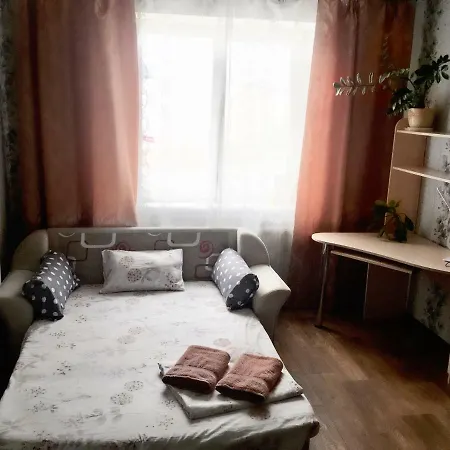 Просторная Квартира С Балконом В Новостройке. Спальных Мест 2+2 *